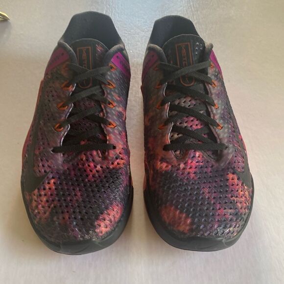 NIKE Metcon 6 Men’s Sneakers CK9388-003 Size 8